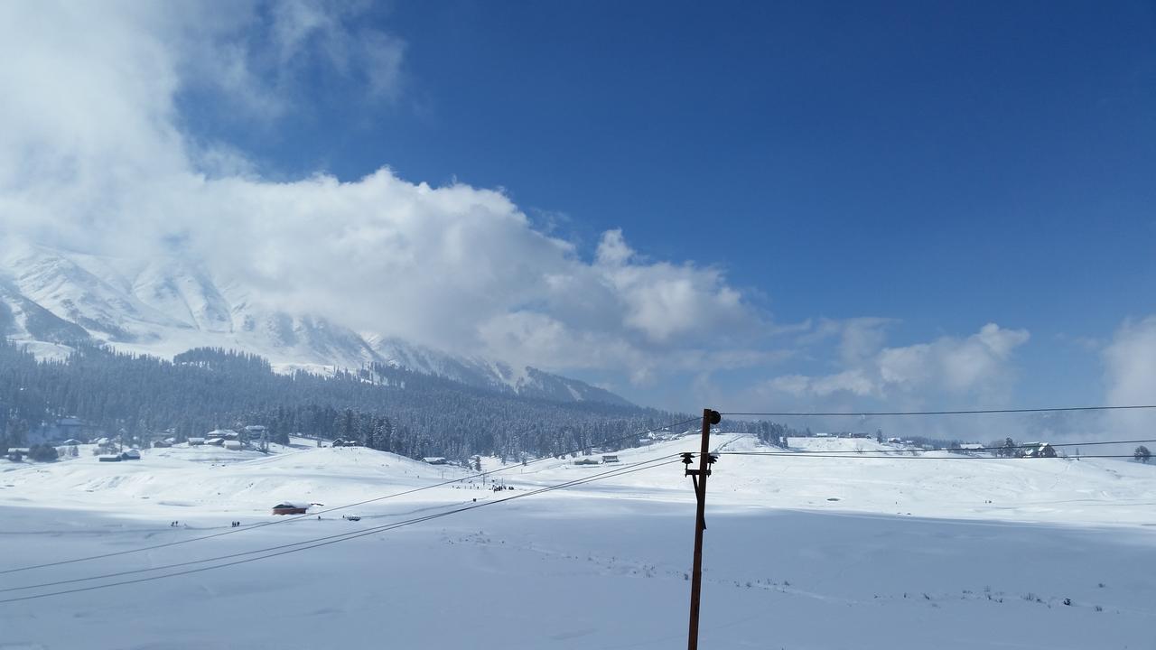 Hotel Gulmarg Inn المظهر الخارجي الصورة