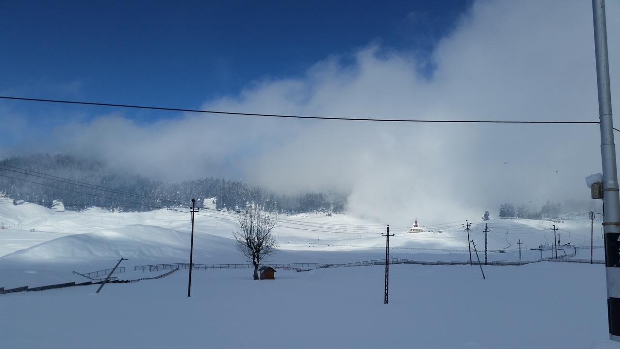 Hotel Gulmarg Inn المظهر الخارجي الصورة